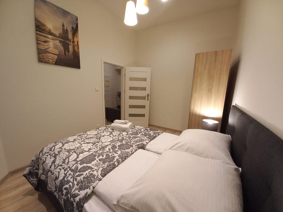 Old Town Apartments - B7 Apartment in Krakow