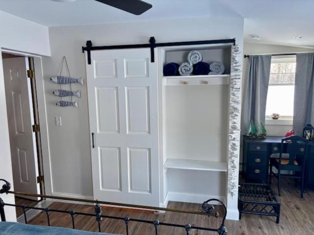 Beach House - Lake Memphremagog Apartment in Derby