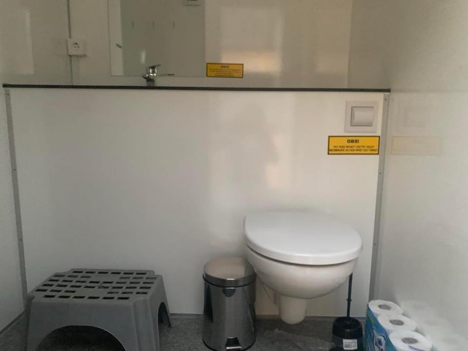 Toilet, Bathroom