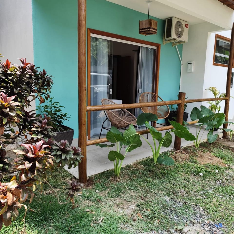 Property building, Garden, Balcony/Terrace, Garden view