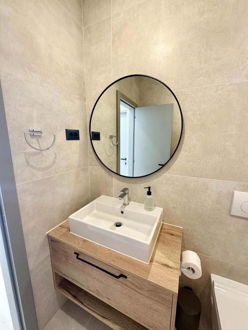 Toilet, Bathroom
