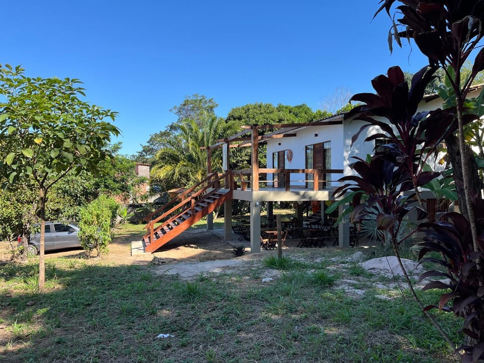Facade/entrance, View (from property/room)