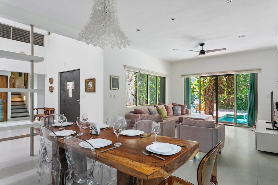 Amazing 4BR house with private pool Villa in Cancun