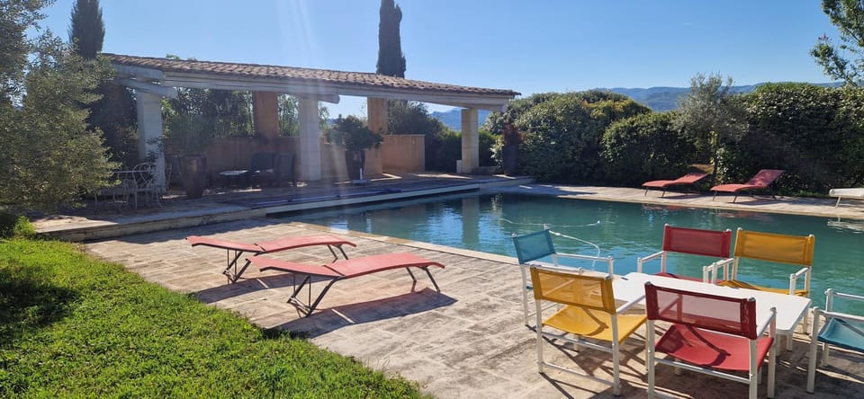 Garden view, Swimming pool, sunbed