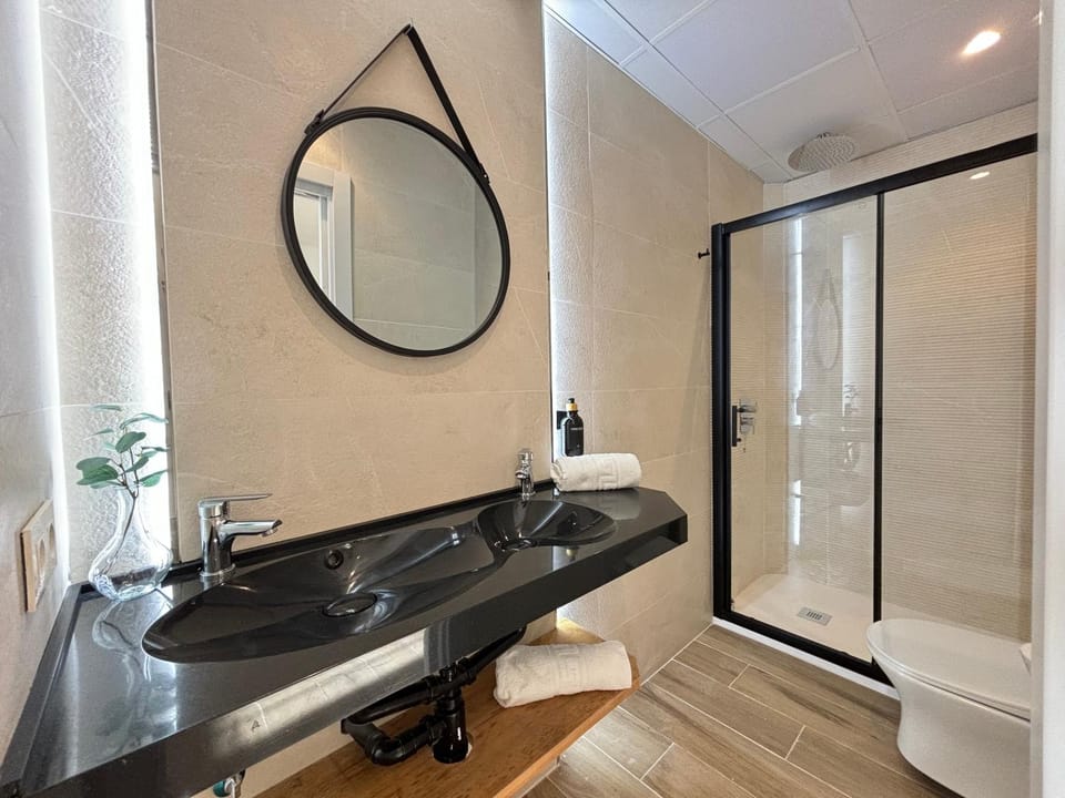 Shower, Bathroom