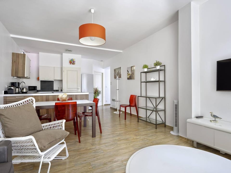 Charmant T2 à Arcachon, à 200m de la plage et proche du centre, avec parking et WIFI inclus - FR-1-433-125 Apartment in Arcachon