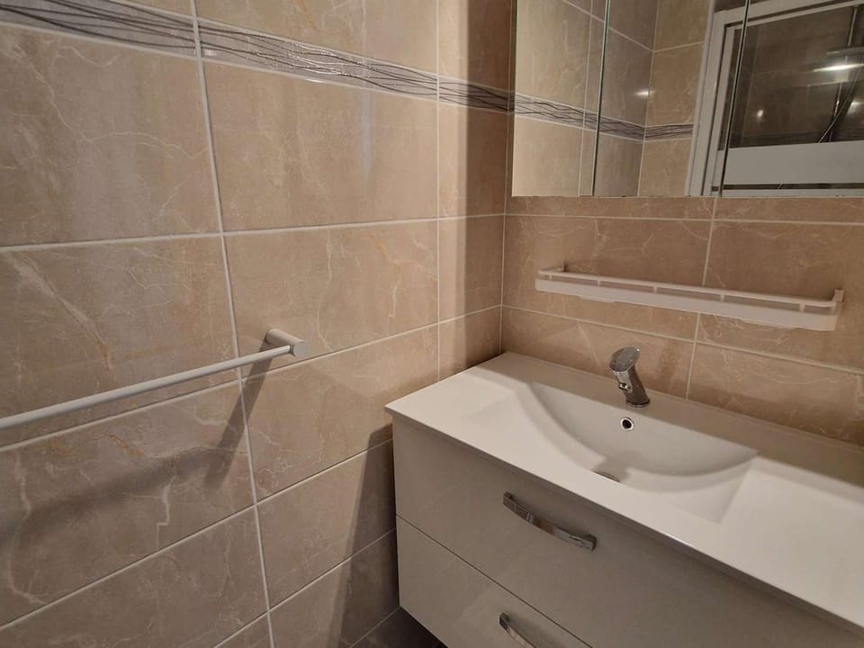 T3 au RDC avec piscine, terrasse et parking - 6 pers, proche plage à Marseillan - FR-1-387-210 Apartment in Marseillan