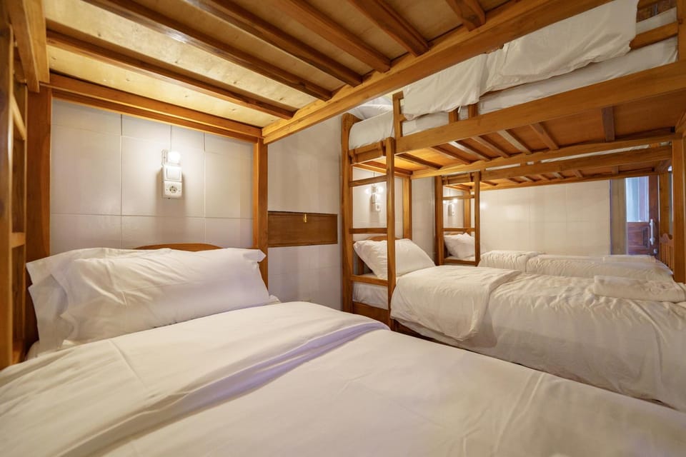 bunk bed