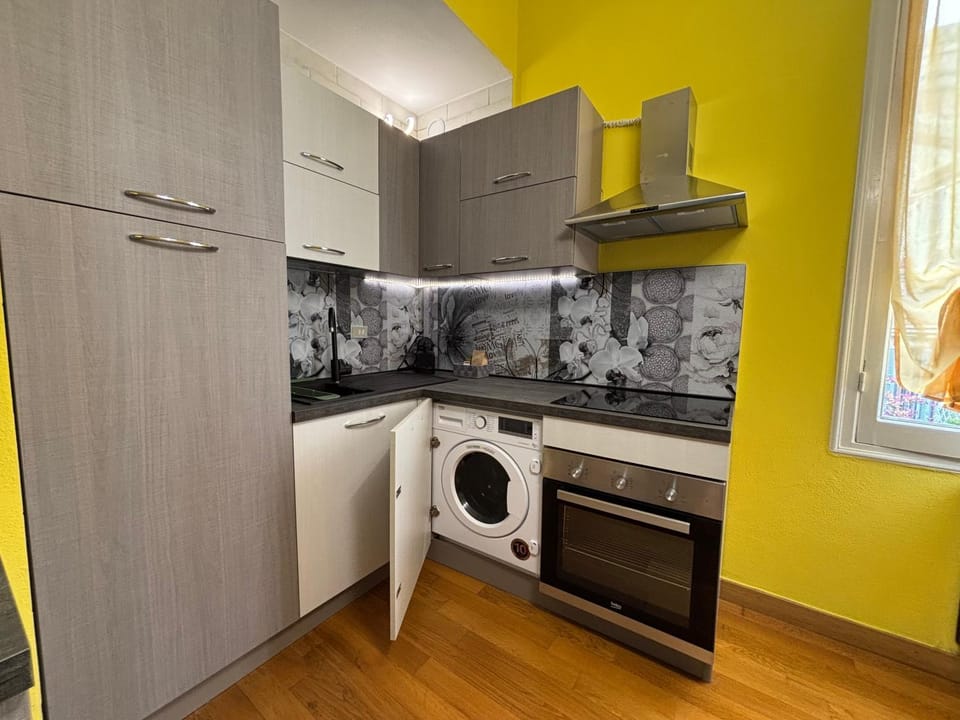 La Vespertina Bike&Sea Apartment in Finale Ligure