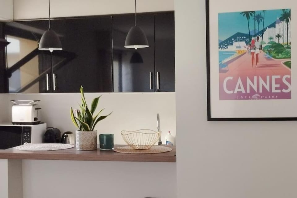 Un été à Cannes, Studio cosy à 10' de la Croisette Apartment in Cannes