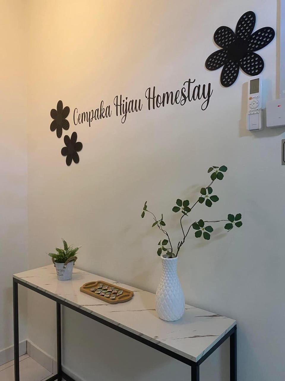 Property logo or sign, Decorative detail