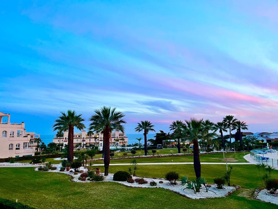 Natural landscape, Garden, Garden, Garden view, Sea view, Swimming pool, Sunset