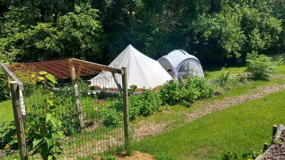 Tente insolite en pleine nature Luxury tent in Finistere