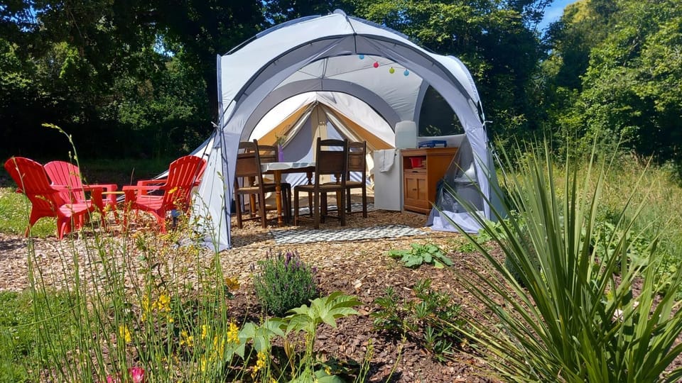 Tente insolite en pleine nature Luxury tent in Finistere