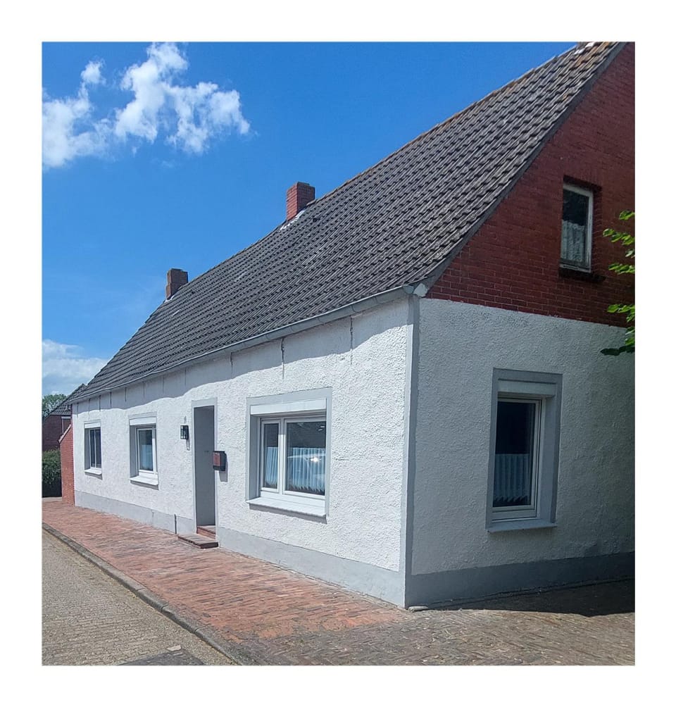 Property building, Street view
