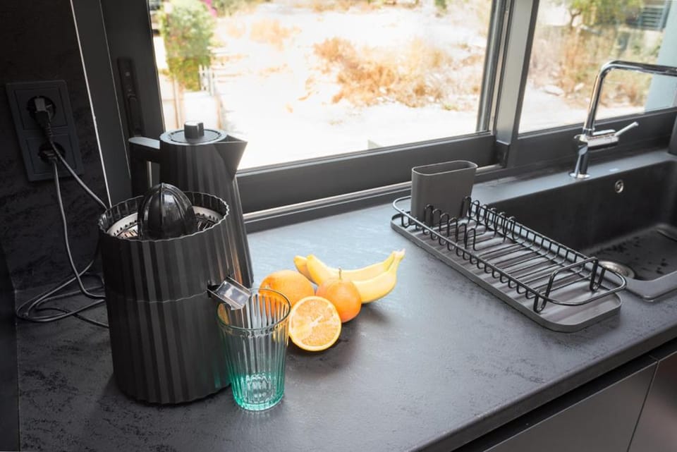 Coffee/tea facilities, Kitchen or kitchenette, Food and drinks, Food, Drinks