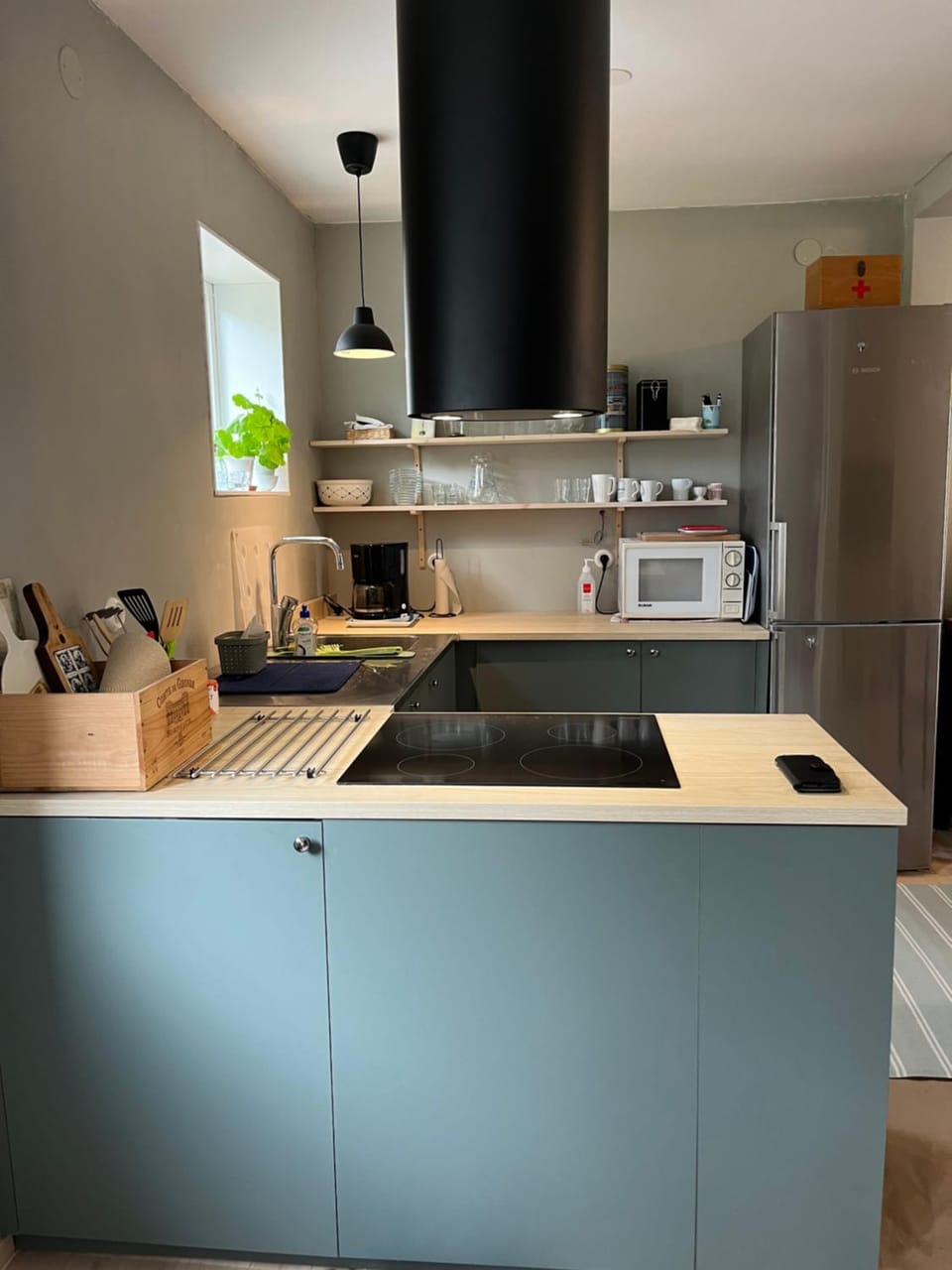 Kitchen or kitchenette, stove