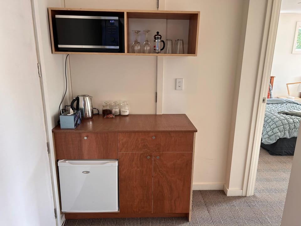 Cbay 1 Bedroom Suite Bed and Breakfast in Otago