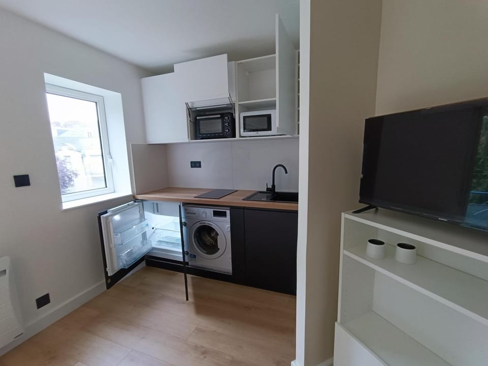 oven, stove, washing machine