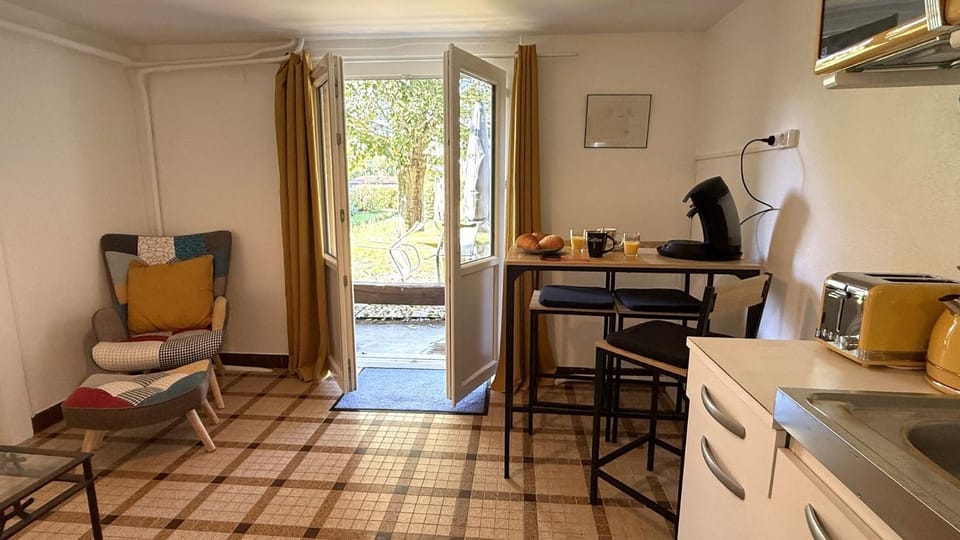 La Petite Caravelle 3 pers Jardin Label Accueil Vélo Classé 2 étoiles Apartment in Centre-Val de Loire