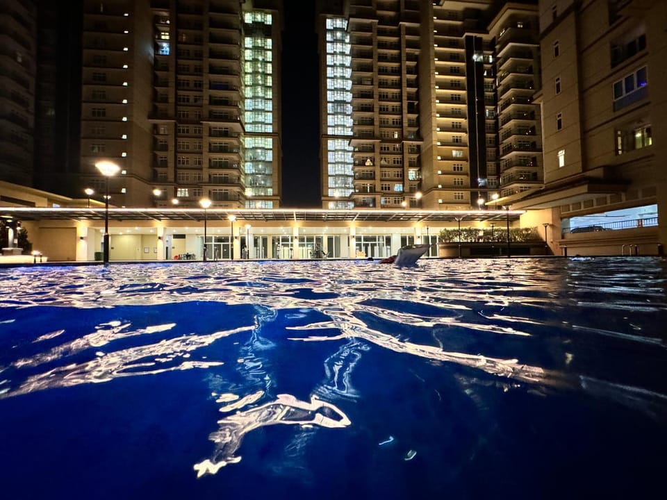 Property building, Pool view, Swimming pool