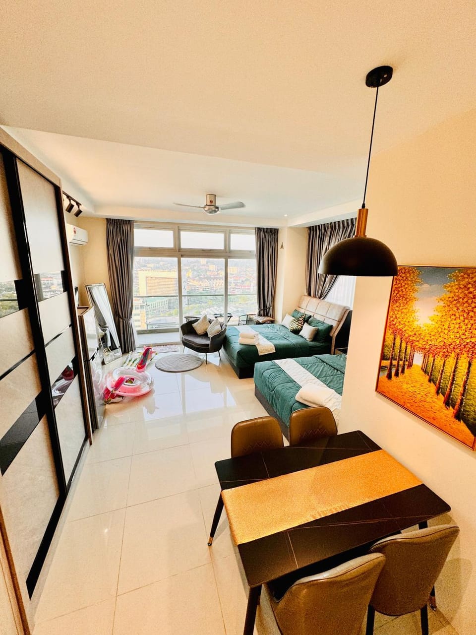 Bed, Living room, Photo of the whole room