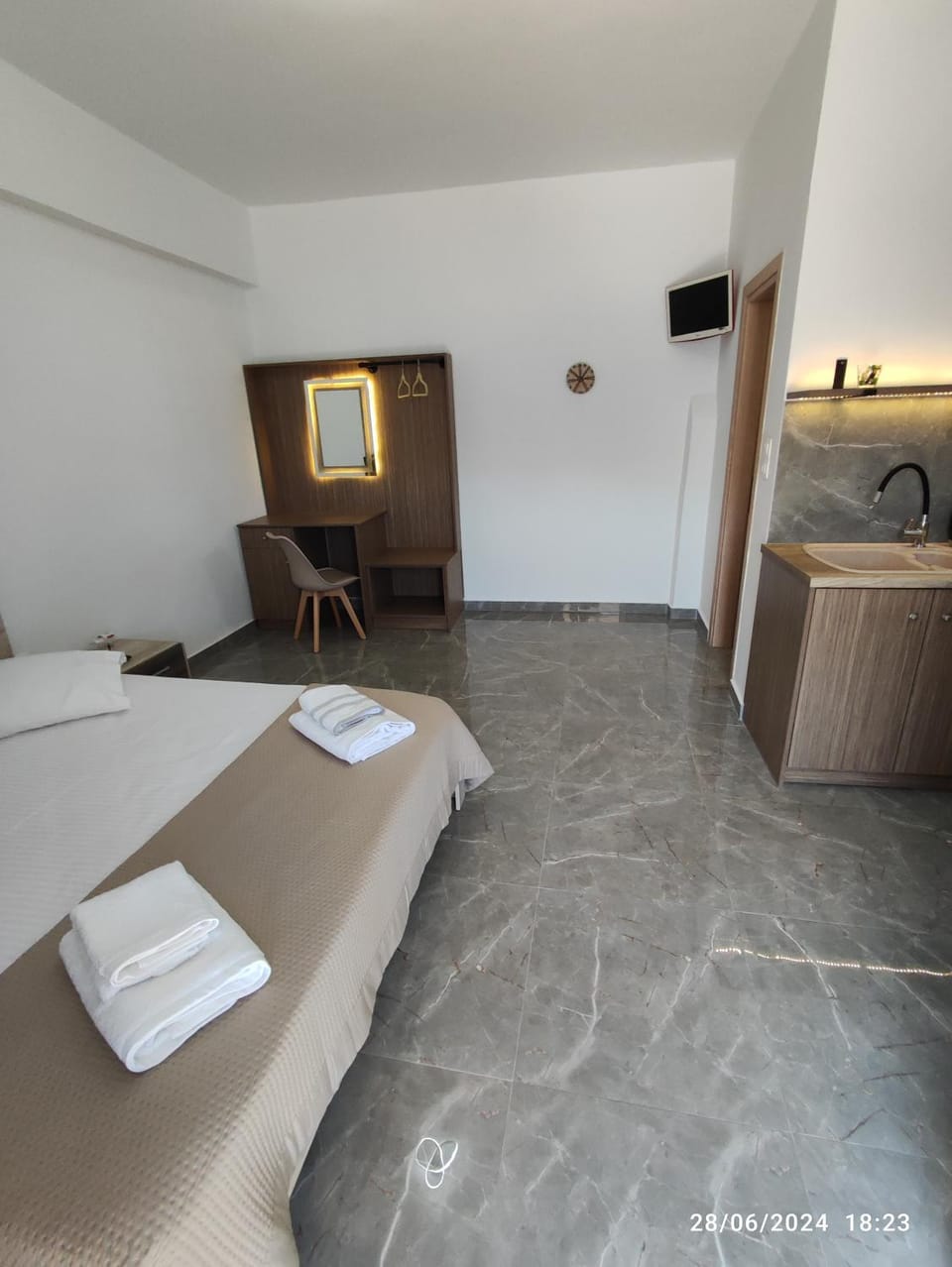 The View House 2 Apartment in Kea-Kythnos