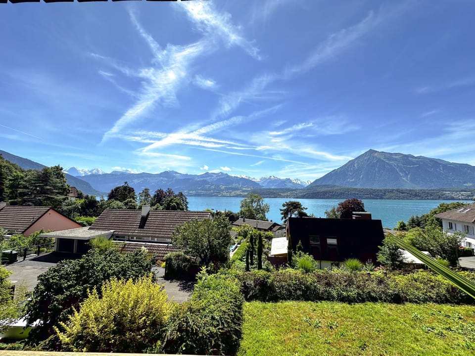 Nearby landmark, Natural landscape, Lake view