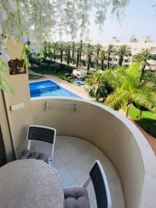 The hidden oasis, steps from the beach and pool Apartment in Mohammedia