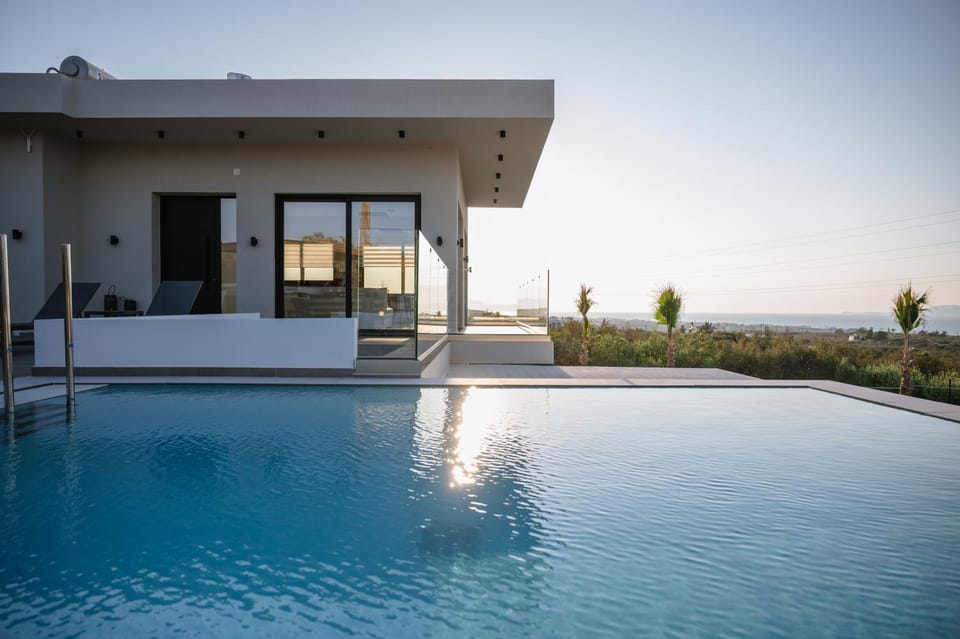 View (from property/room), Pool view, Sea view, Swimming pool