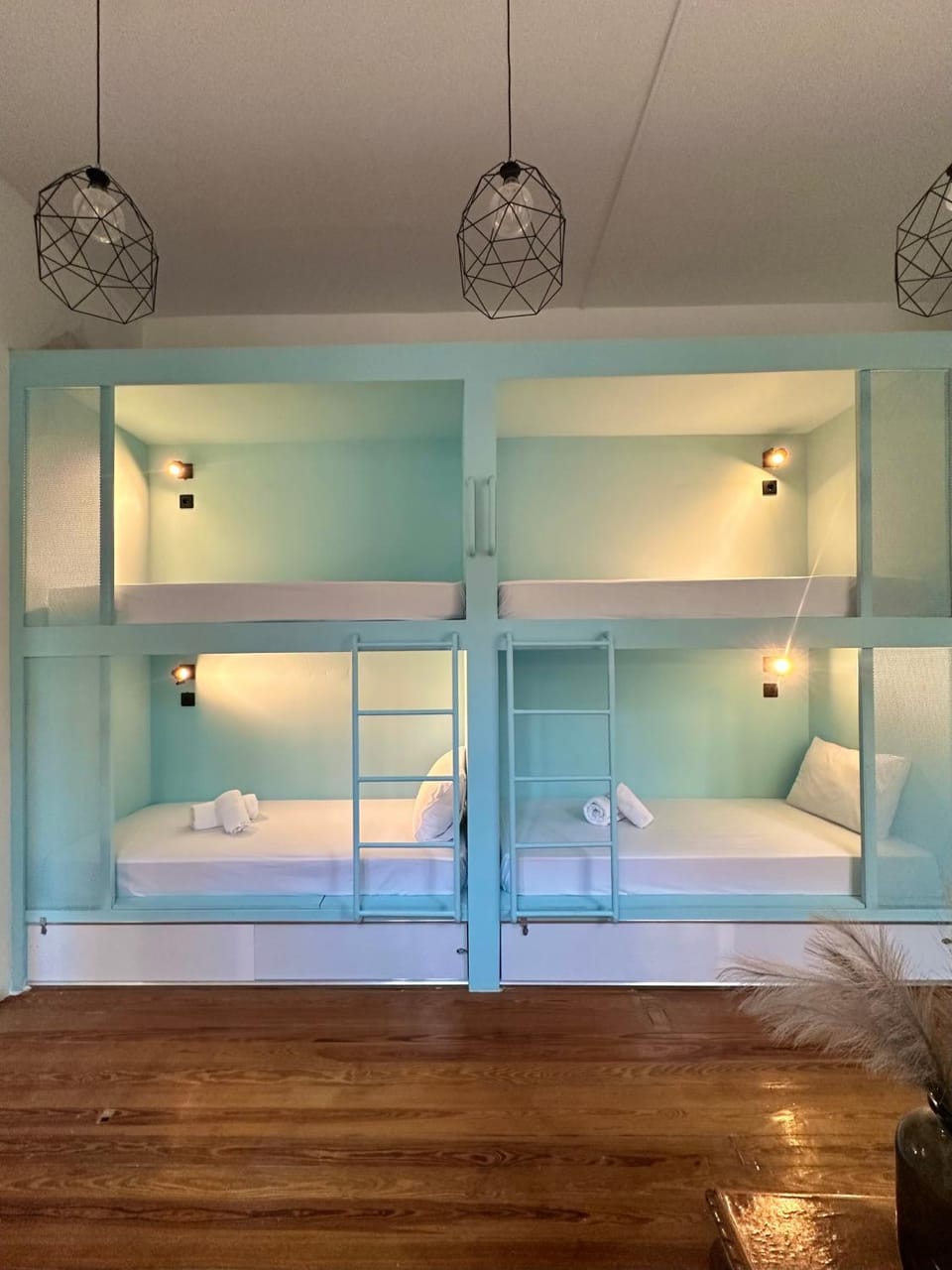 Bed, Photo of the whole room, Bedroom, bunk bed