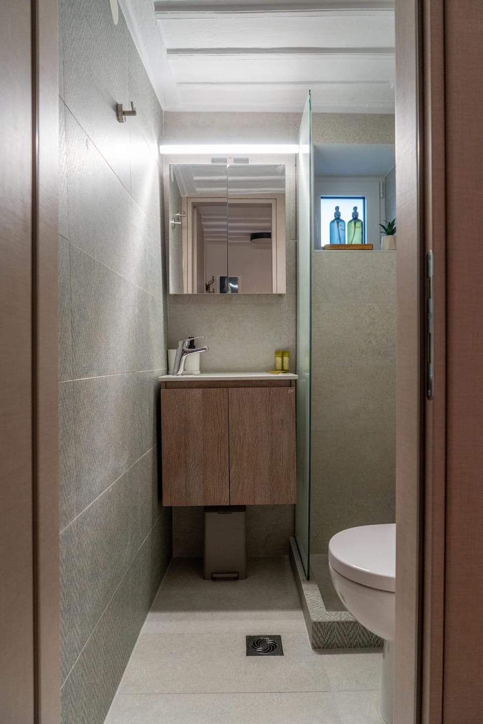 Toilet, Bathroom