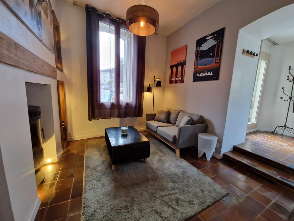 Seating area