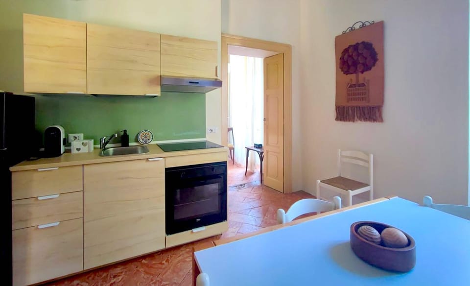 Kitchen or kitchenette, Dining area, stove, kitchen