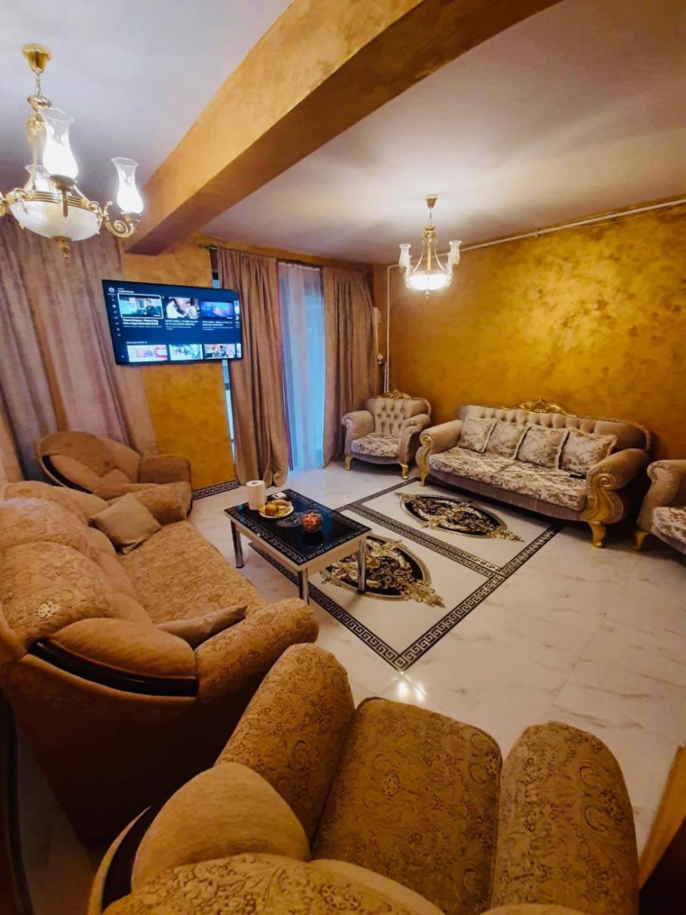 Bed, TV and multimedia, Living room, air conditioner