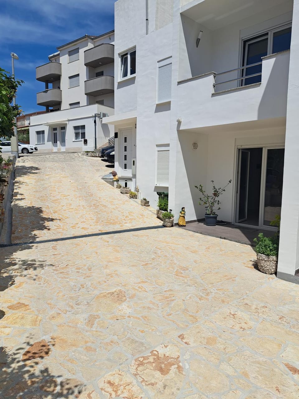 Patio, Day, Street view