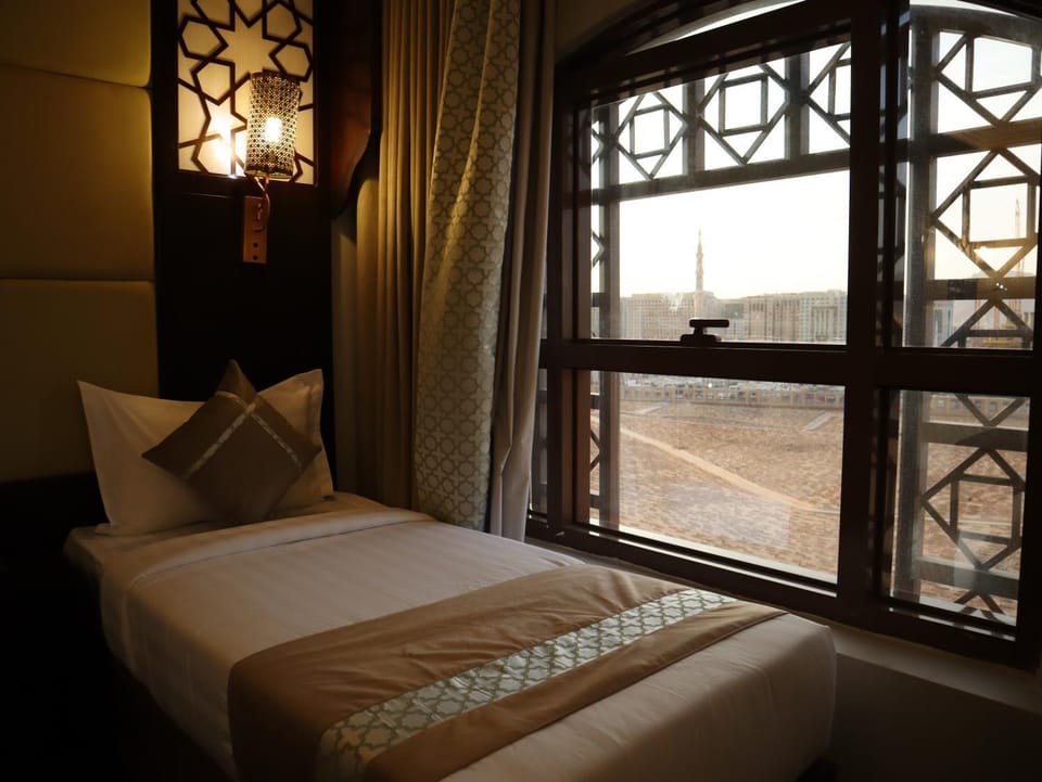 Al Mukhtara Plaza Hotel - فندق المختارة بلازا Hotel in Medina