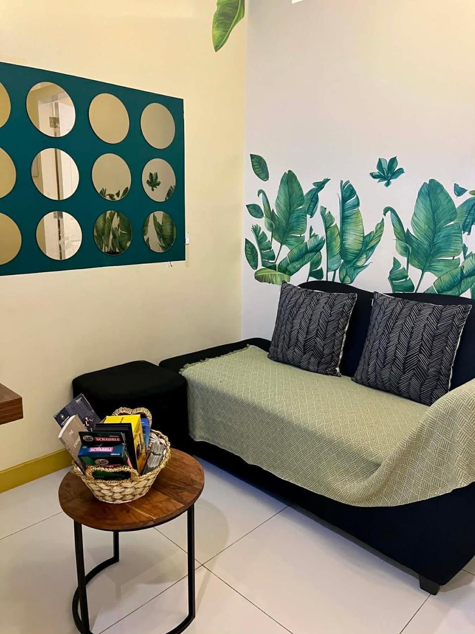Living room, Seating area