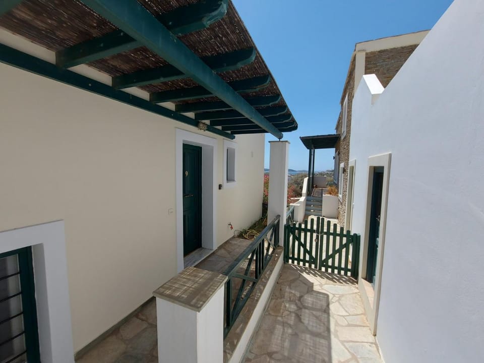 Mpatsi Sunset House Villa in Decentralized Administration of the Aegean