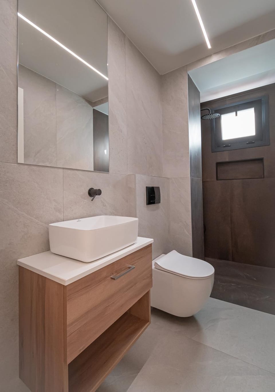 Shower, Toilet, Bathroom, Bath