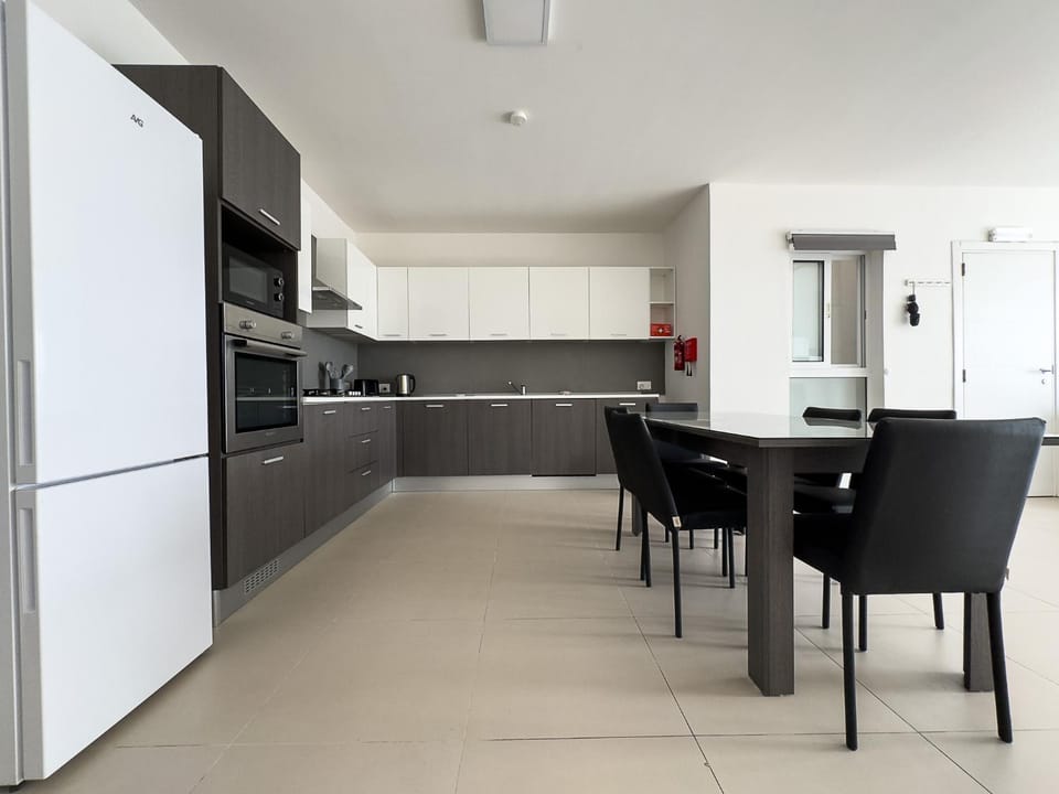 Penthouse in Birzebbuga - 3 Bedroom Apartment in Malta