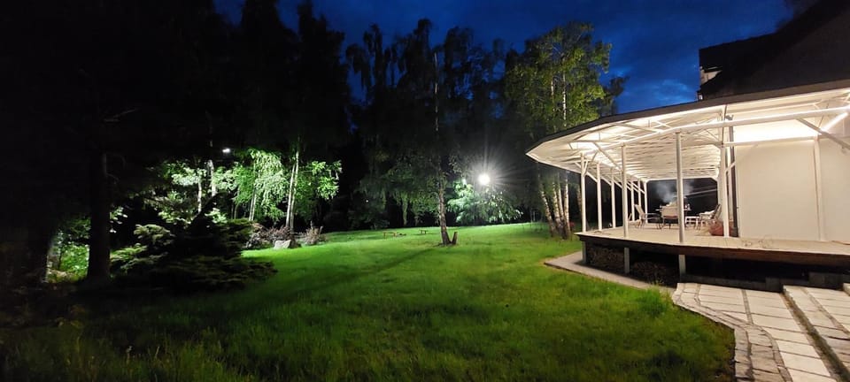 Property building, Garden