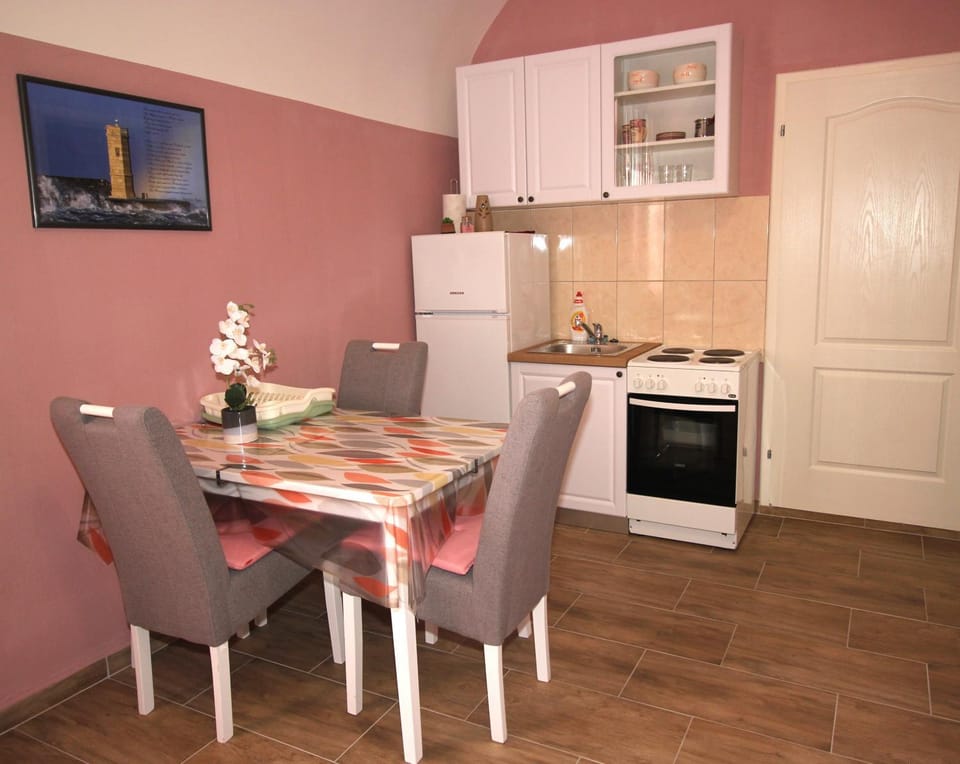 Studio apartman Maro Apartment in Lika-Senj County