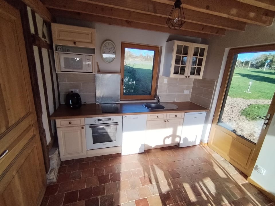 dishwasher, oven, stove