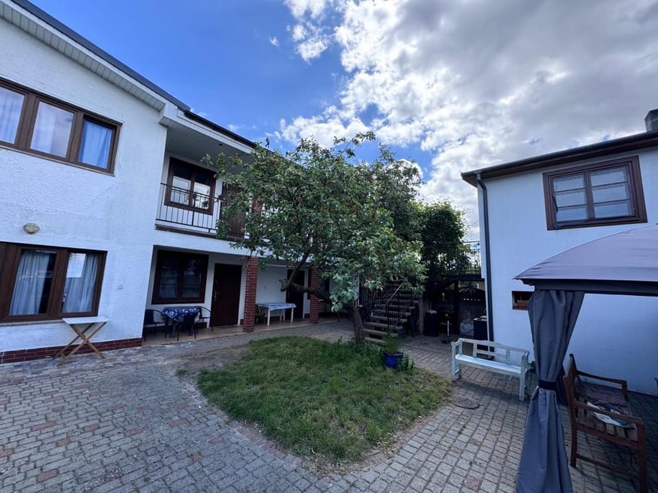 Property building, Parking