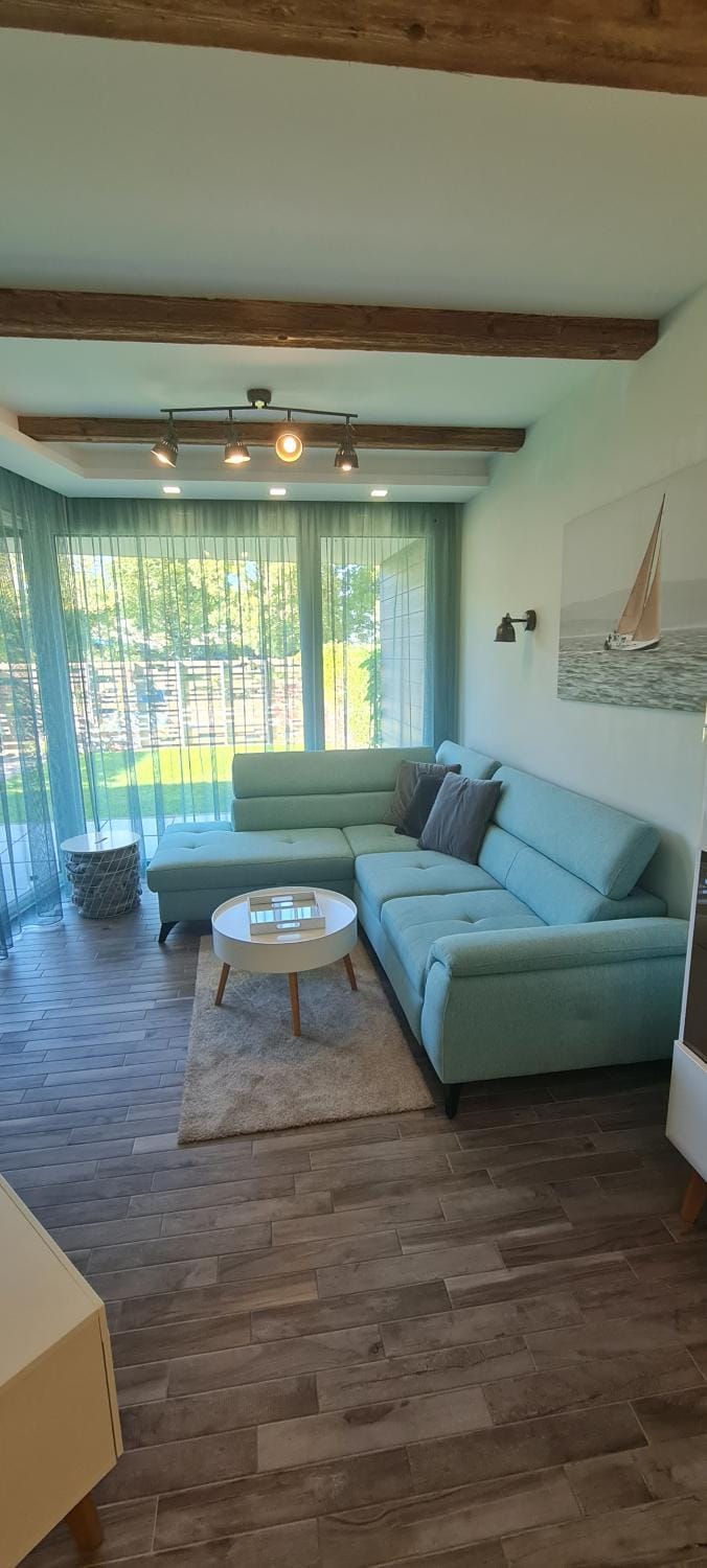 LAKE MOMENTS - Ruby Garden Apartment Apartment in Hungary