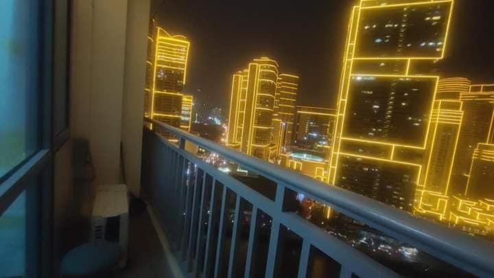 Night, View (from property/room), Balcony/Terrace, City view