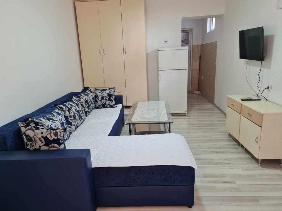 TV and multimedia, Seating area