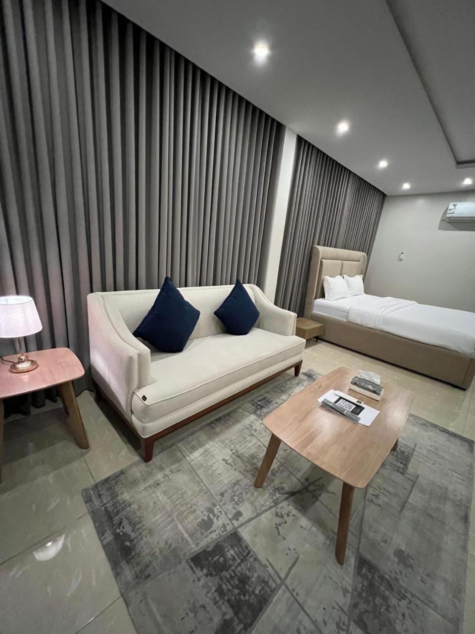 Seating area