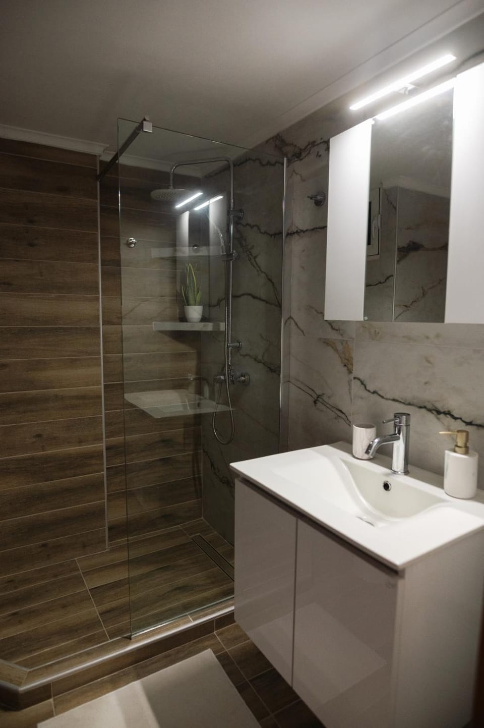 Sapphire Majesty by Heaven's Hall Apartment in Alexandroupoli